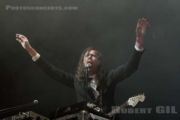 LIARS - 2012-11-03 - PARIS - Grande Halle de La Villette - 